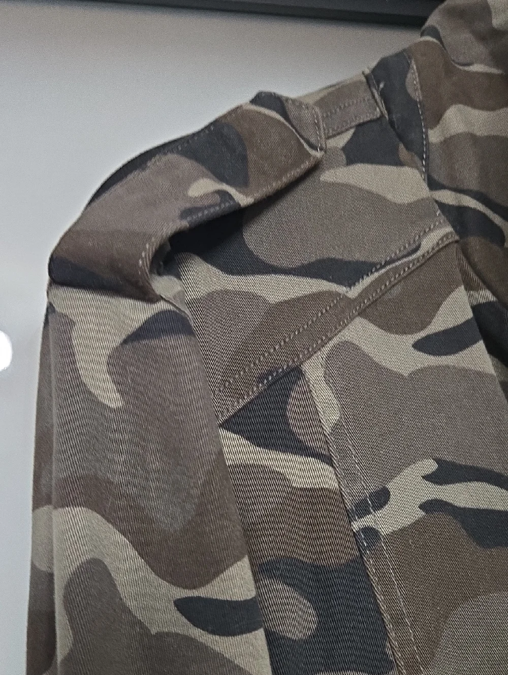 TORRID CAMO JACKET. SZ 3 - Picture 6 of 7